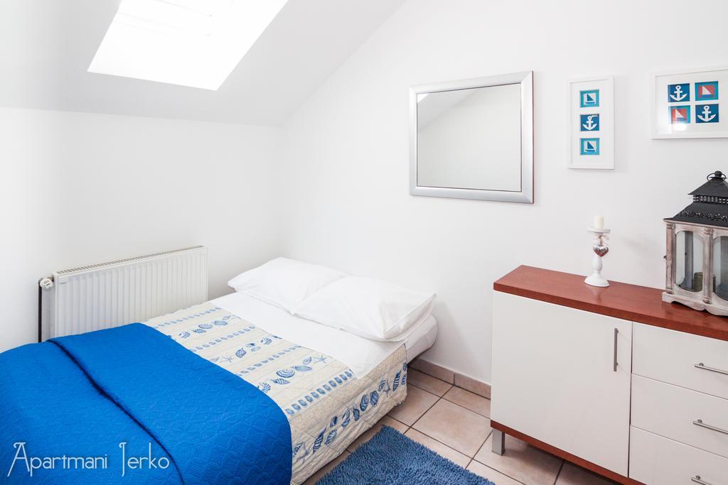 Apartments Jerko Primošten Екстериор снимка