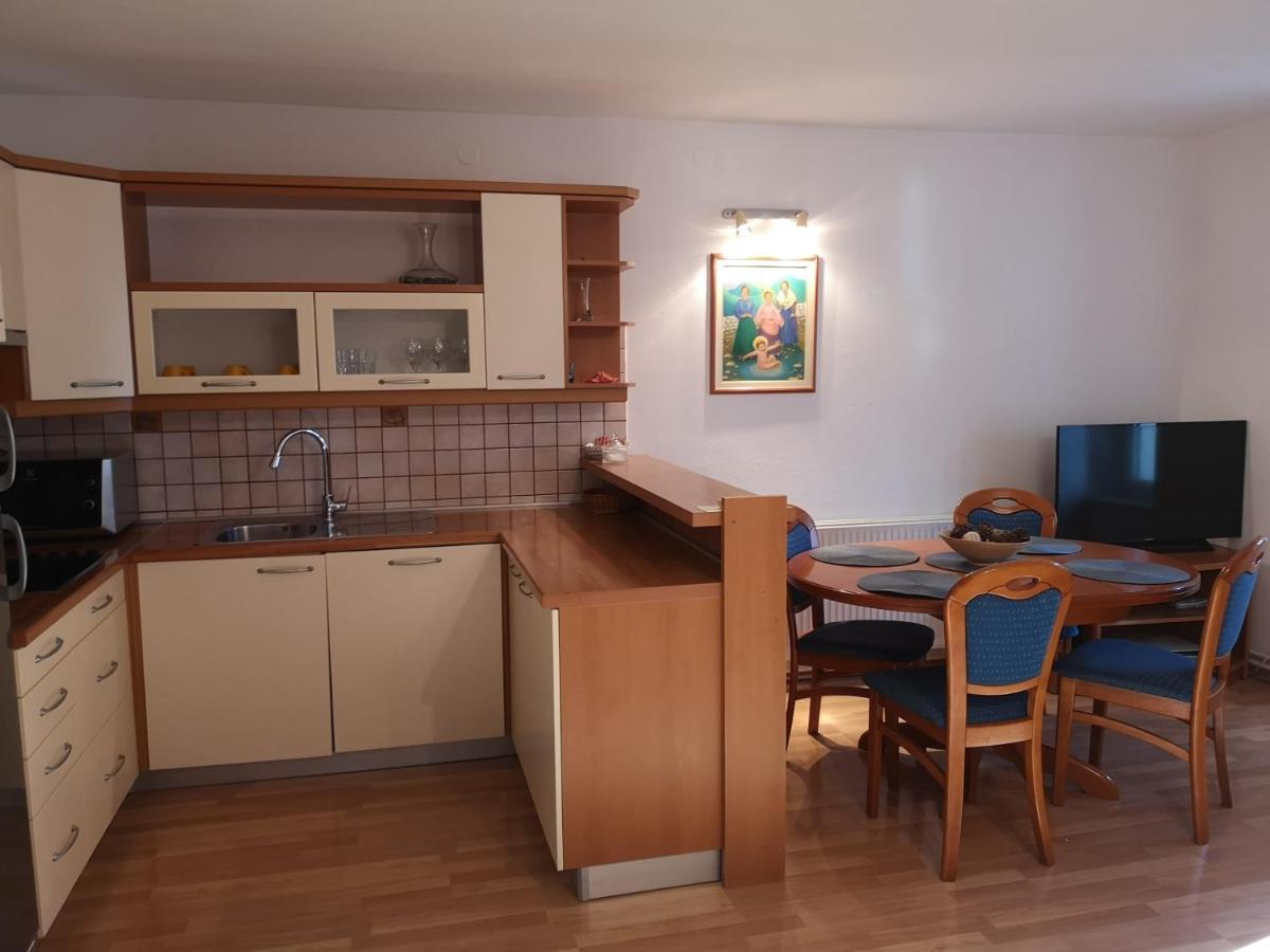Apartments Jerko Primošten Екстериор снимка